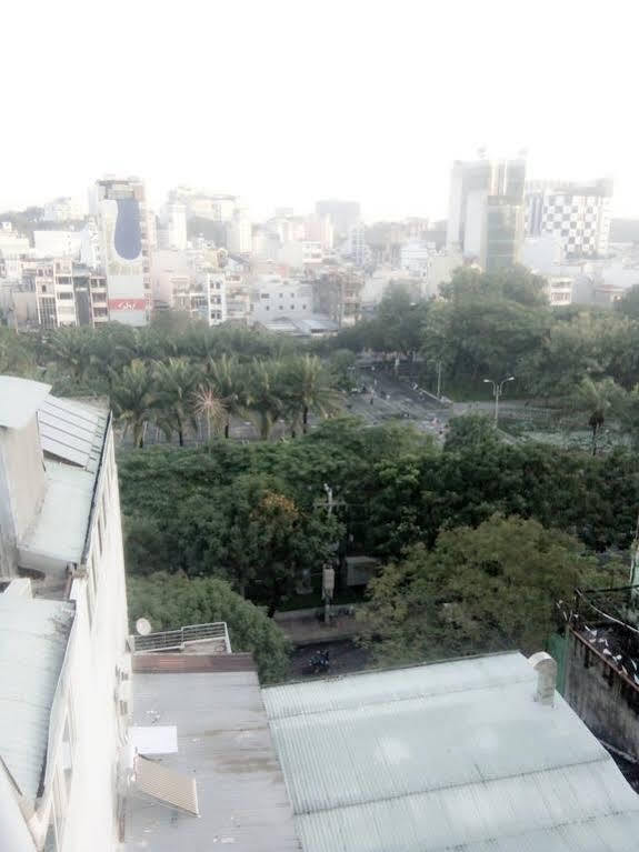 红多兹酒店@范五老街3号 胡志明市 外观 照片